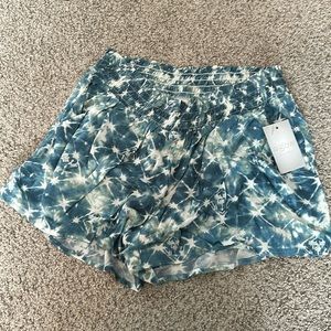 Maternity Shorts Size Medium Blue NWT